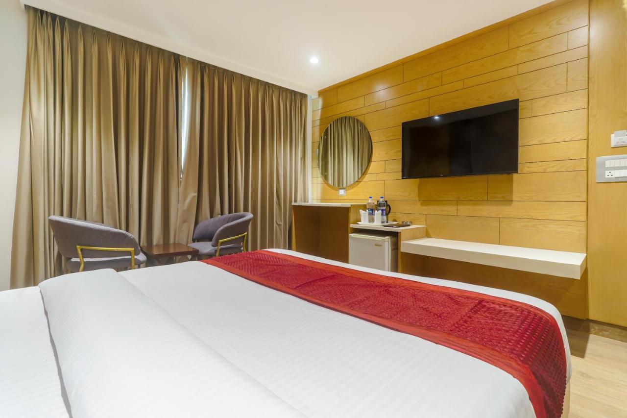 Hotel Bricks, Karol Bagh, New Delhi Εξωτερικό φωτογραφία