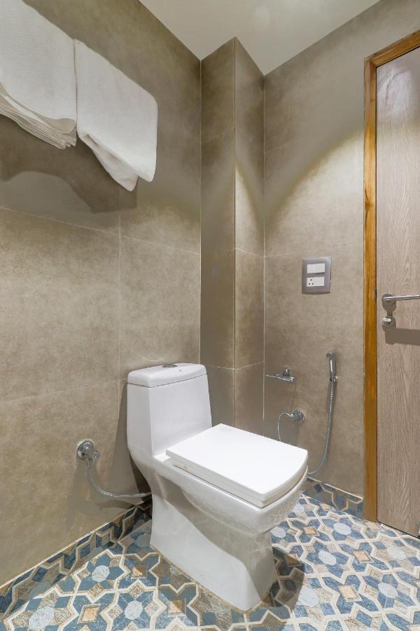 Hotel Bricks, Karol Bagh, New Delhi Εξωτερικό φωτογραφία