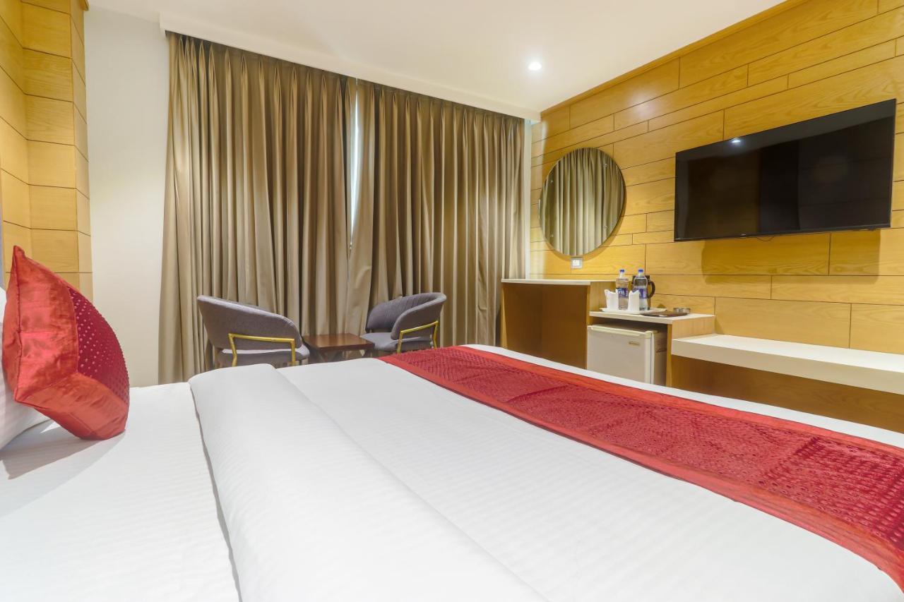 Hotel Bricks, Karol Bagh, New Delhi Εξωτερικό φωτογραφία